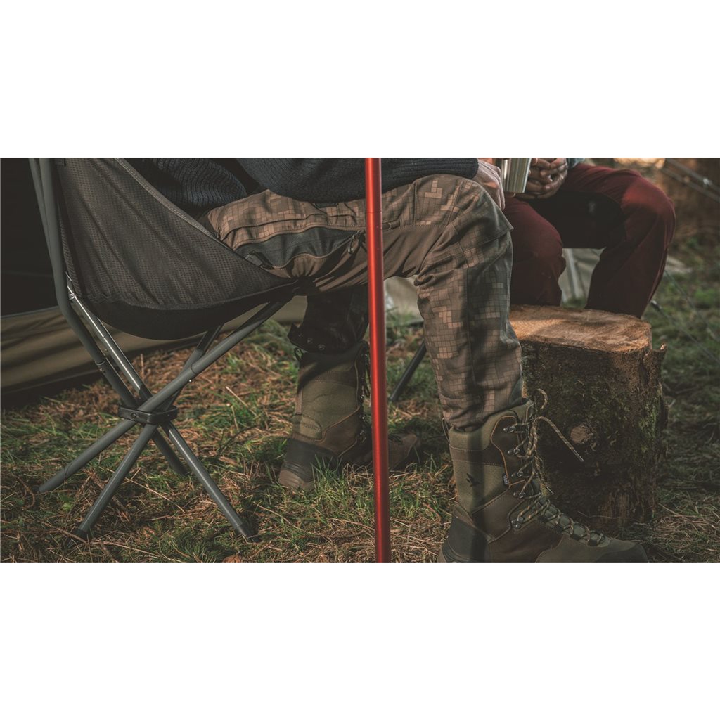 Silla plegable SEARCHER con estructura de acero y tejido 600D Oxford, malla ventilada