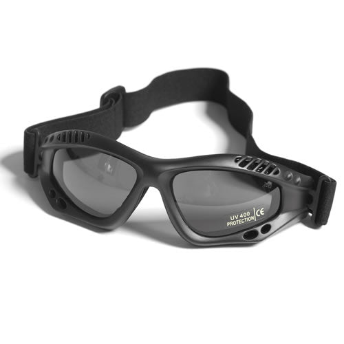 Gafas COMMANDO AIR Mil-Tec verdes ahumadas con marco plástico, correa elástica y estuche