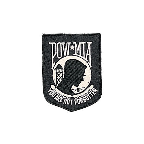 Parche POW/MIA bordado en blanco y negro con el texto 'You Are Not Forgotten'