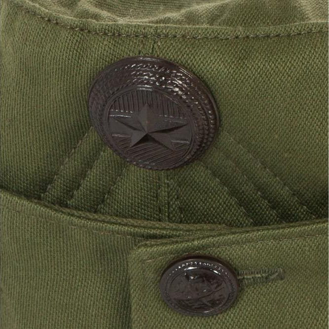 Gorra húngara M65 verde usada con visera, imagen del producto