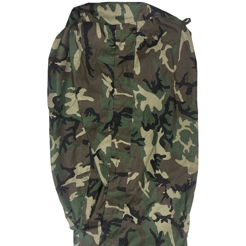 Funda para saco de dormir GORE-TEX patrón Woodland italiana, usada
