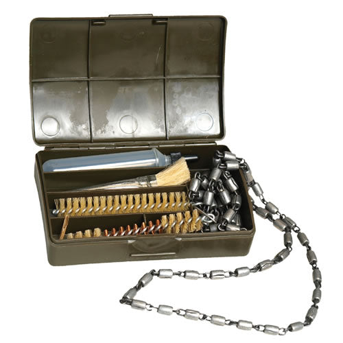 Kit de limpieza para armas CAL.7.62/7.92 en estuche plástico con cepillos y cadena