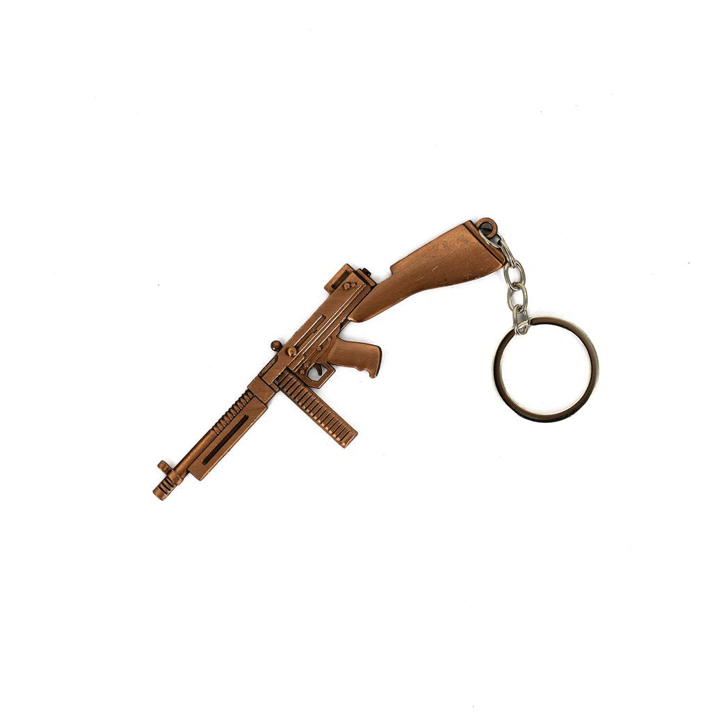 Llavero metálico con forma de fusil AK plateado, longitud aproximada 11,5 cm, incluye anilla para llaves