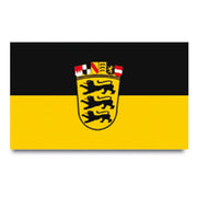 Bandera del estado alemán Baden-Württemberg con el escudo