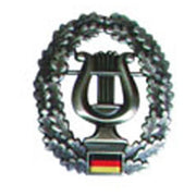 Insignia metálica para boina MUSIKKORPS del Bundeswehr