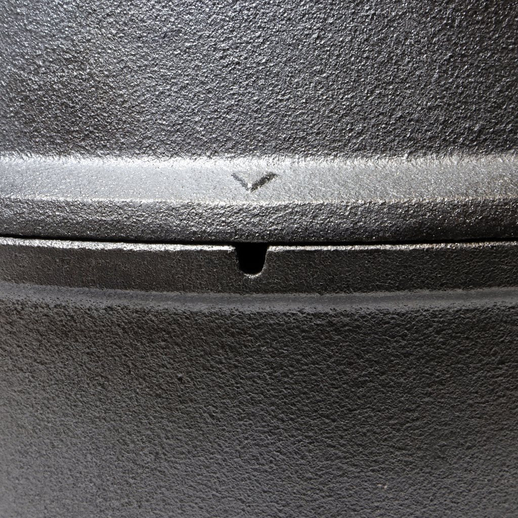 Olla de hierro fundido GRAPEN 12 L - Dutch Oven apta para fuego directo y cocciones uniformes