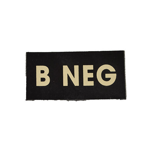 Parche Velcro negro grupo sanguineo B- visible en infrarrojo (IR)