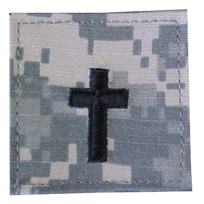 Parche VOJENSKÝ KNĚZ con cruz bordada, velcro ACU digital, hecho en USA