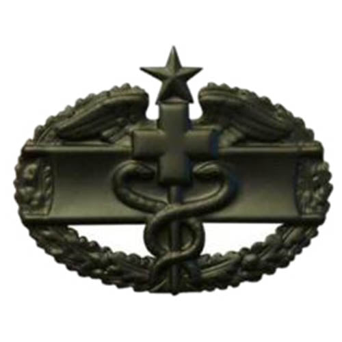 Insignia US Combat Medical 2nd Award en metal negro mate, fabricada en EE. UU.