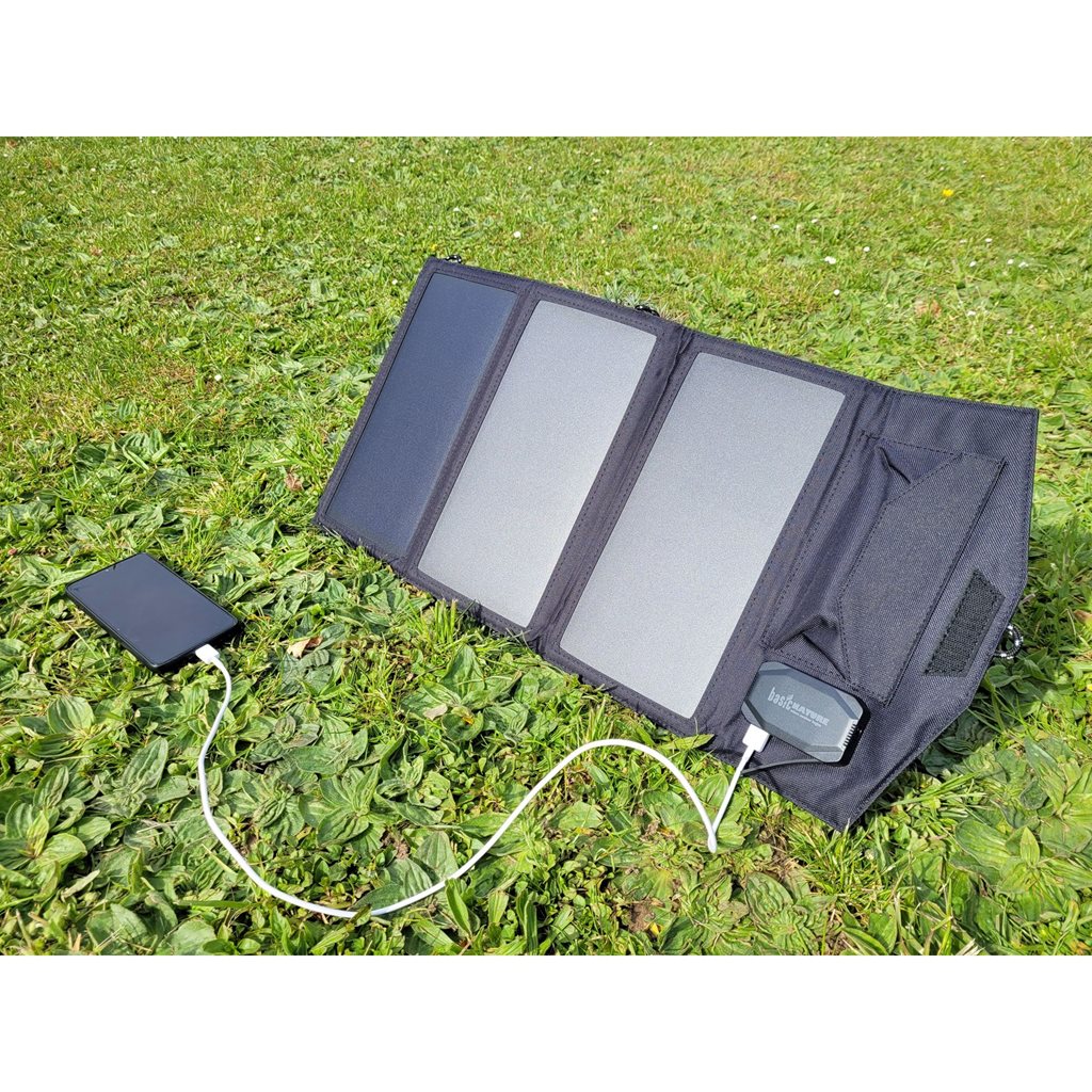 Panel solar plegable OFFROAD 3 piezas 21 W para carga por USB, 12V y 18V