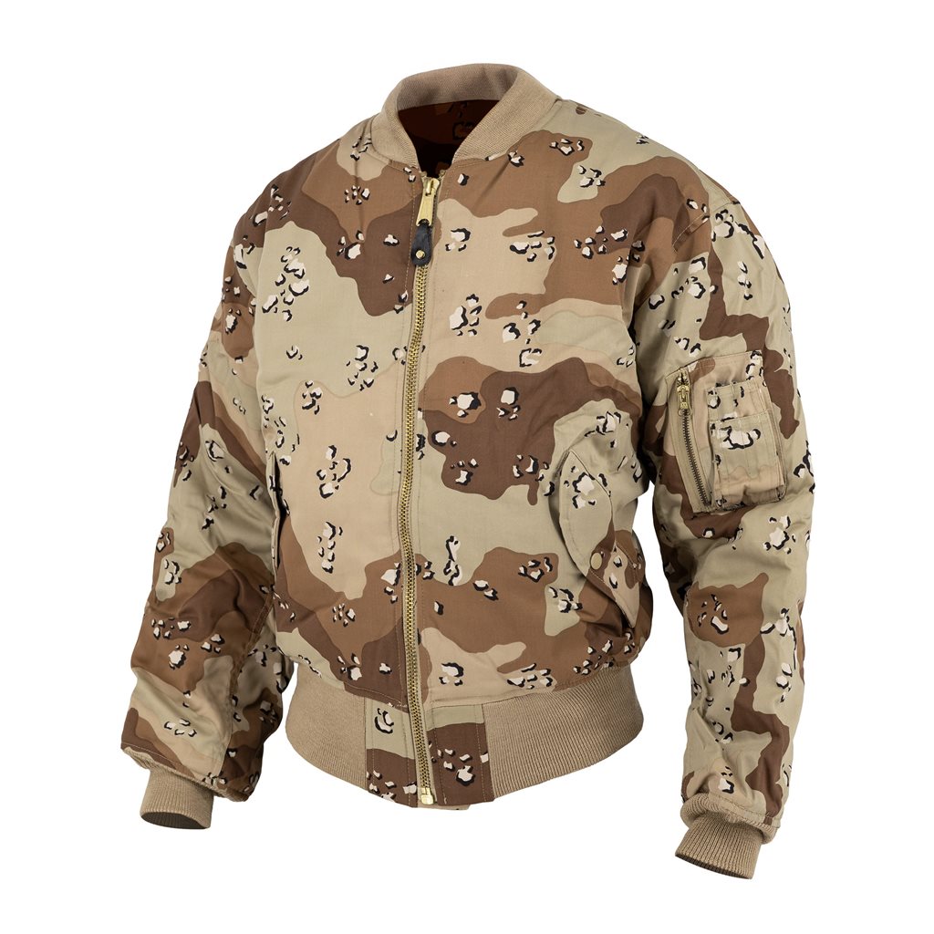 Chaqueta Bomber US MA-1 vista frontal con cierre de latón y bolsillos