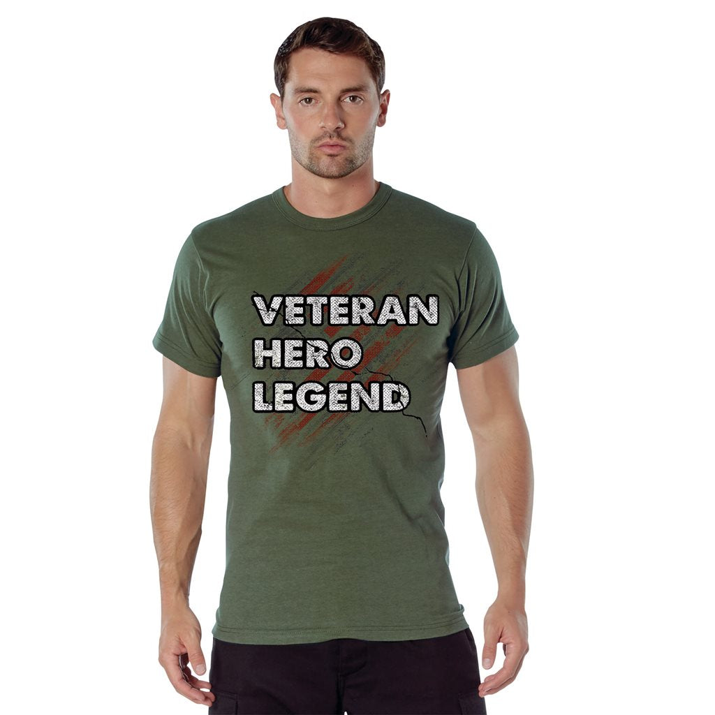 Camiseta verde VETERAN HERO LEGEND con estampado frontal