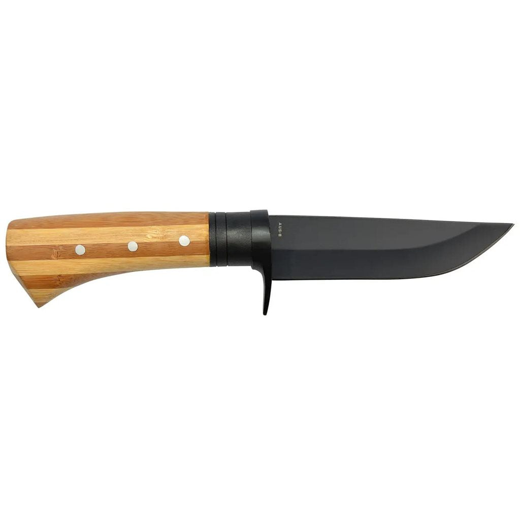 Cuchillo HUNTER con mango de bambu y funda, hoja 117 mm en acero AUS-8 con recubrimiento de carbonitruro de titanio