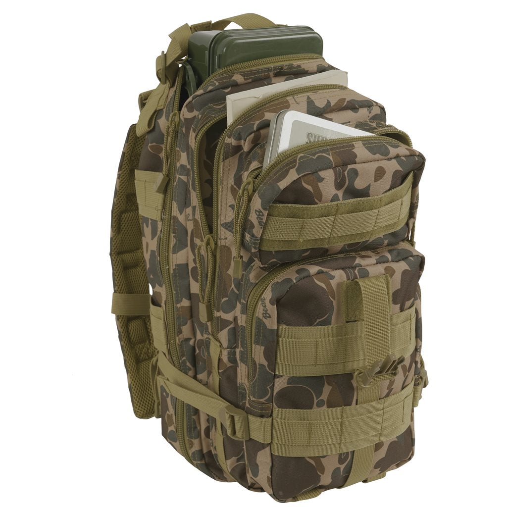 Mochila ASSAULT I Medium Transport, vista de producto con sistema MOLLE y múltiples bolsillos