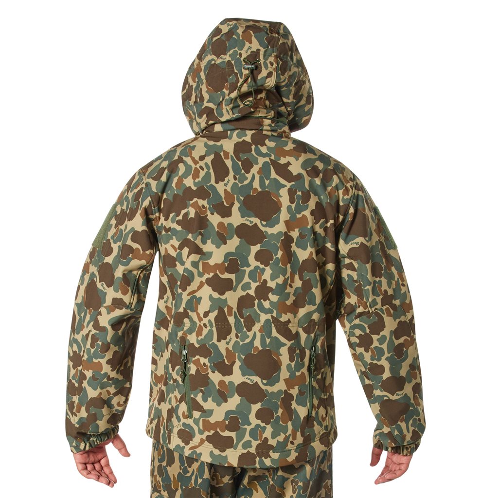 Chaqueta Tactical softshell con capucha, vista frontal