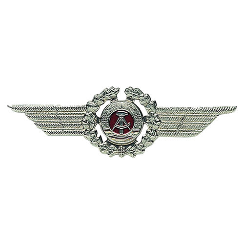 Insignia NVA con alas para gorra (distintivo militar) - imagen del producto