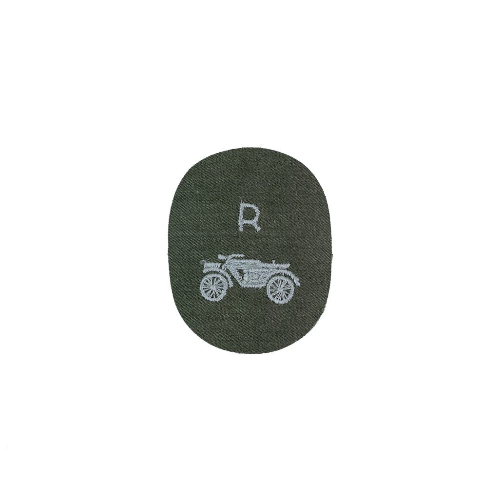 Parche oval NVA 'KOMMANDANTENDIENST' aprox. 5 x 6 cm