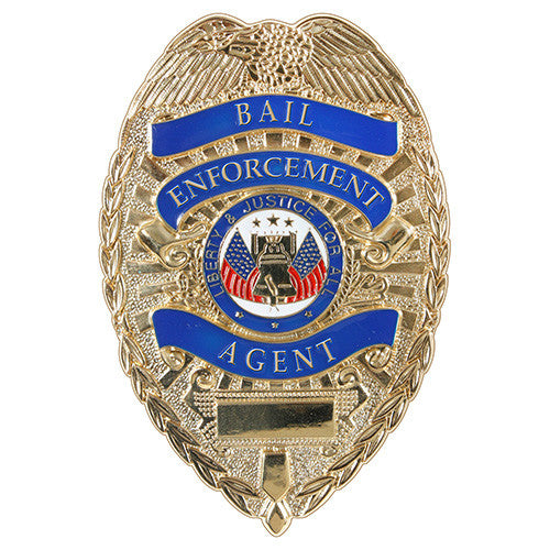 Placa metálica dorada DELUXE con la inscripción 'BAIL ENFORCEMENT AGENT'