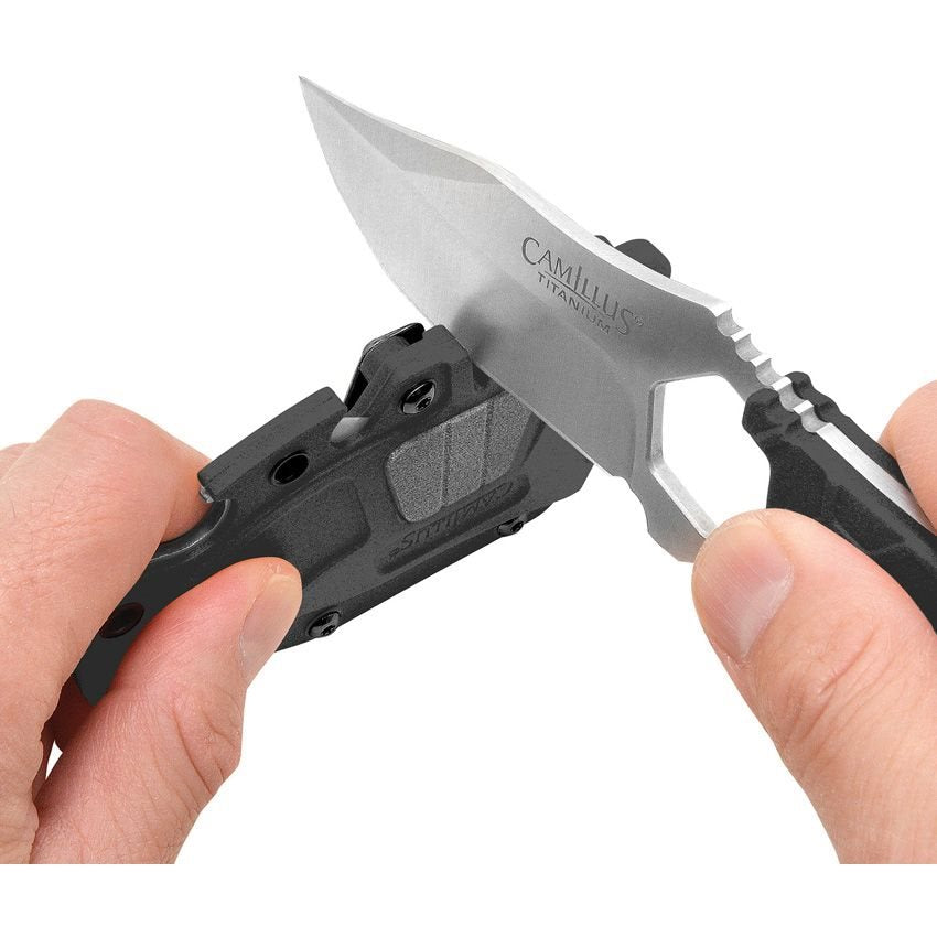 Cuchillo COMB hoja fija con perforaciones en forma de panal y recubrimiento titanio