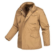 Chaqueta US M65 Regiment KHAKI con forro, vista frontal con detalle de bolsillos y capucha