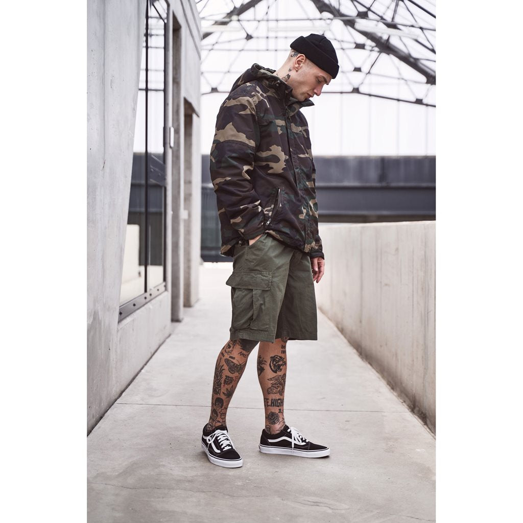 Shorts BDU rip-stop verdes de algodón con seis bolsillos y cintura ajustable