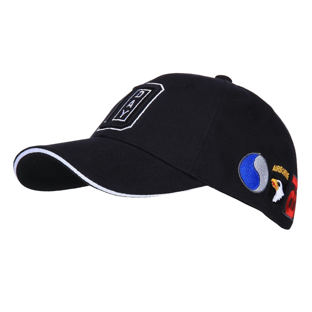 Gorra béisbol D-DAY negra con bordado 3D frontal