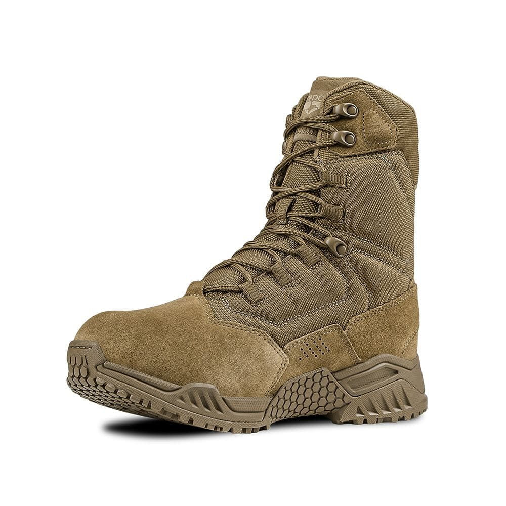 Par de botas tácticas BRIGADE 8 AR670-1, primer plano
