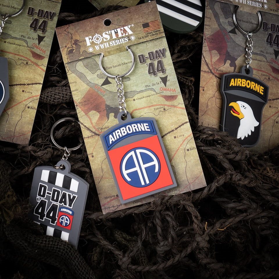 Llavero 82nd AIRBORNE D-DAY PVC 3D con diseño conmemorativo