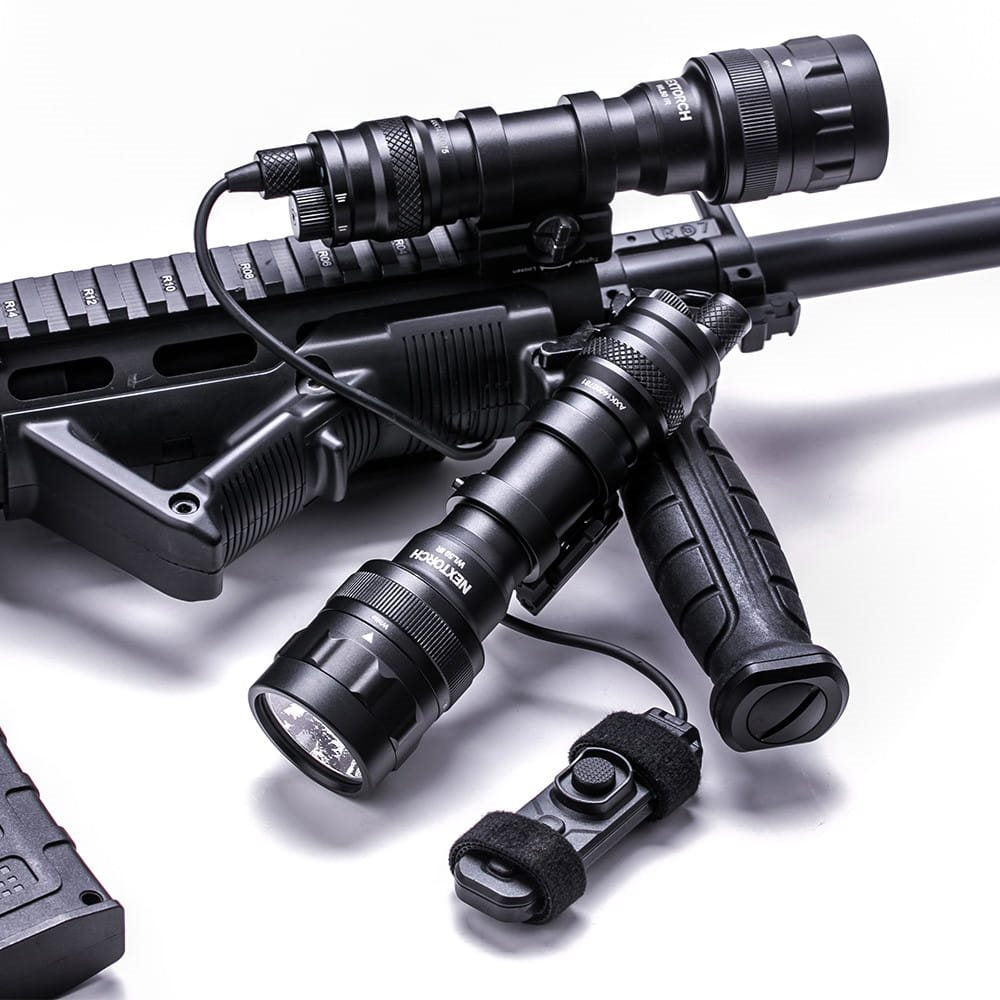 Linterna táctica NEXTORCH WL50B IR para arma larga, negra