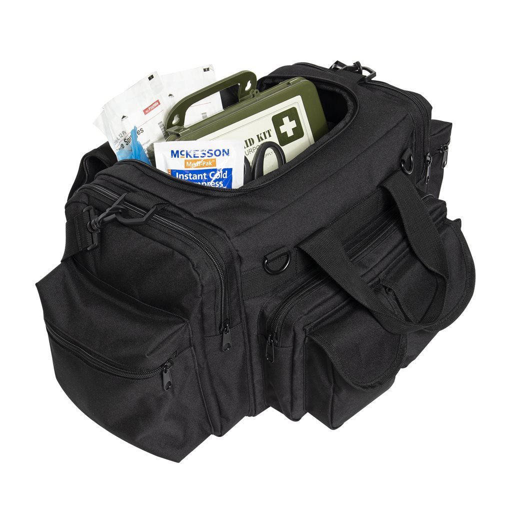 Bolsa EMT negra con cruz blanca en el bolsillo superior para sanitarios y rescatadores