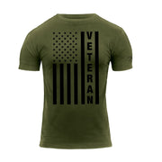 Camiseta verde VETERAN con bandera de EE. UU. en el pecho y en la manga