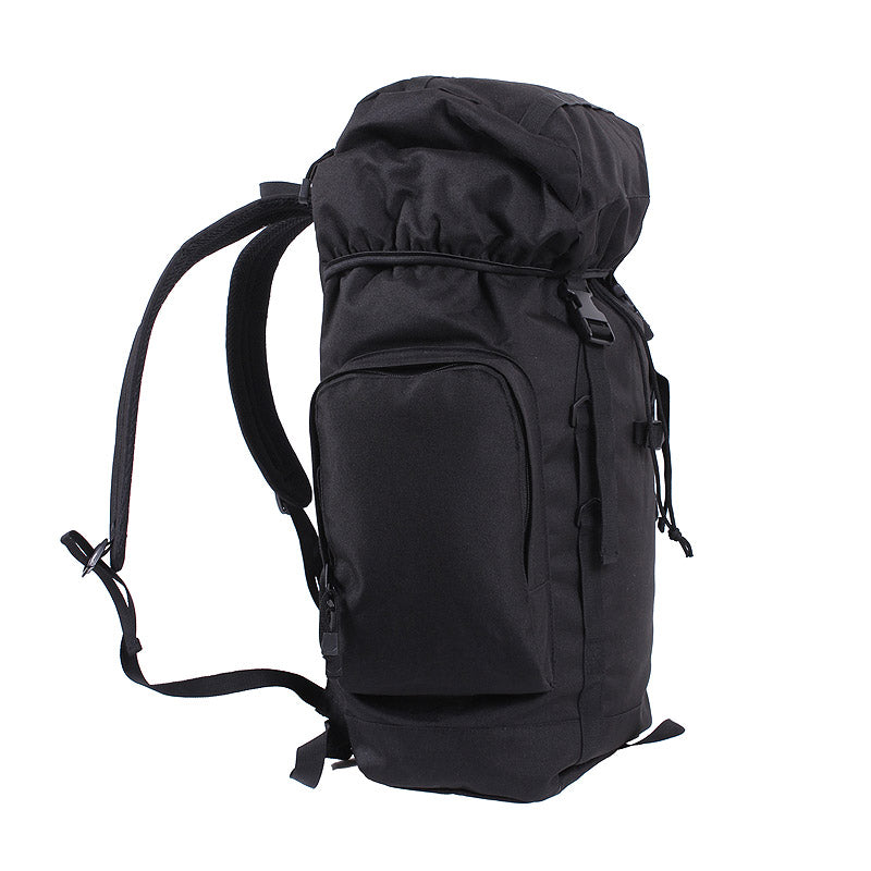 Mochila táctica Rothco 45 L negra, dimensiones 57 x 33 x 24 cm