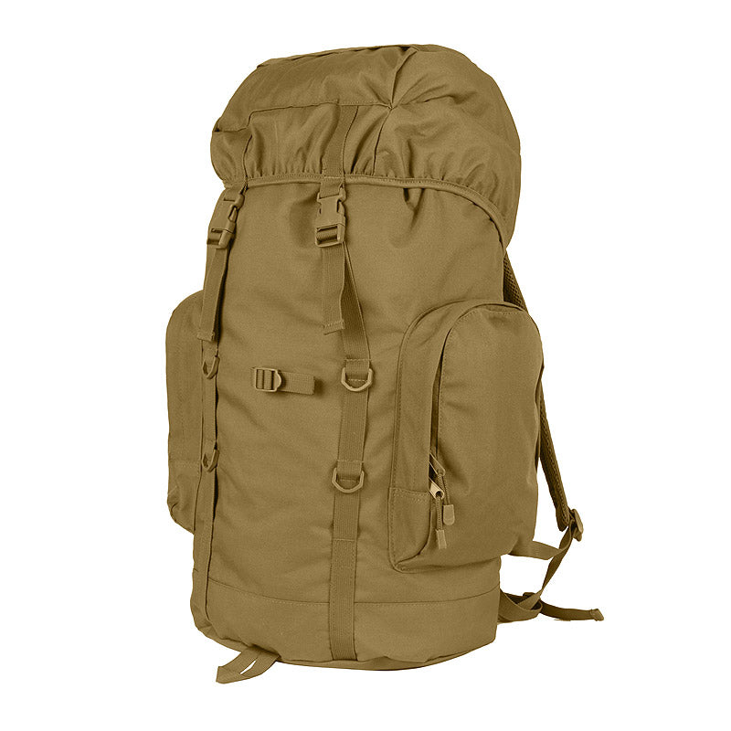Mochila táctica Rothco 45 L negra, dimensiones 57 x 33 x 24 cm