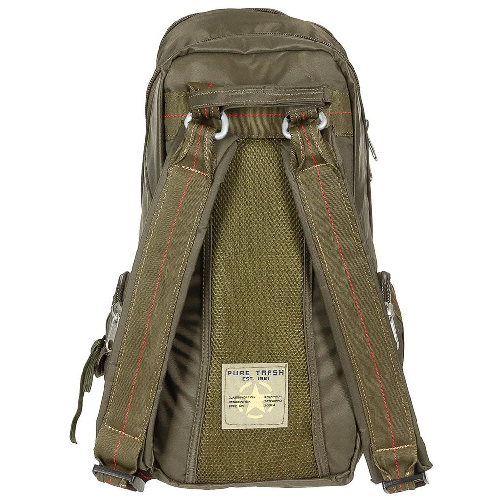 Mochila con mosquetón 20 l verde, nylon 100%, correas acolchadas y varios bolsillos con cremallera