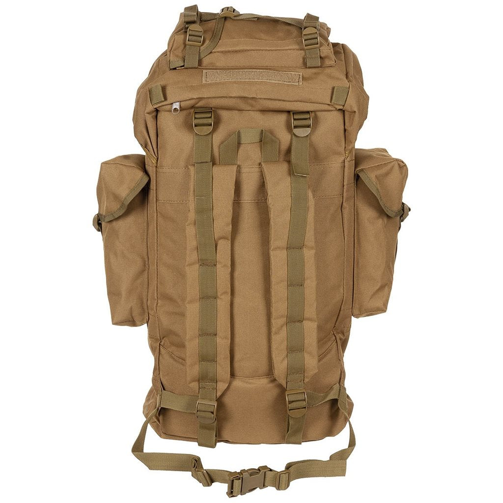 Mochila réplica de combate BW 65L verde con dos compartimentos y bolsillos laterales