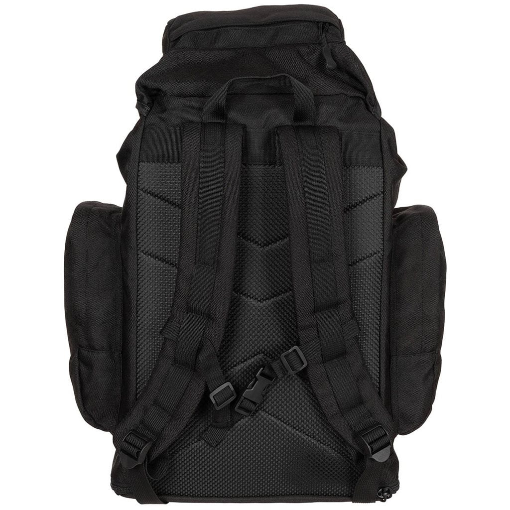 Mochila BRIT 30 L negra vista frontal, EDC, poliéster resistente