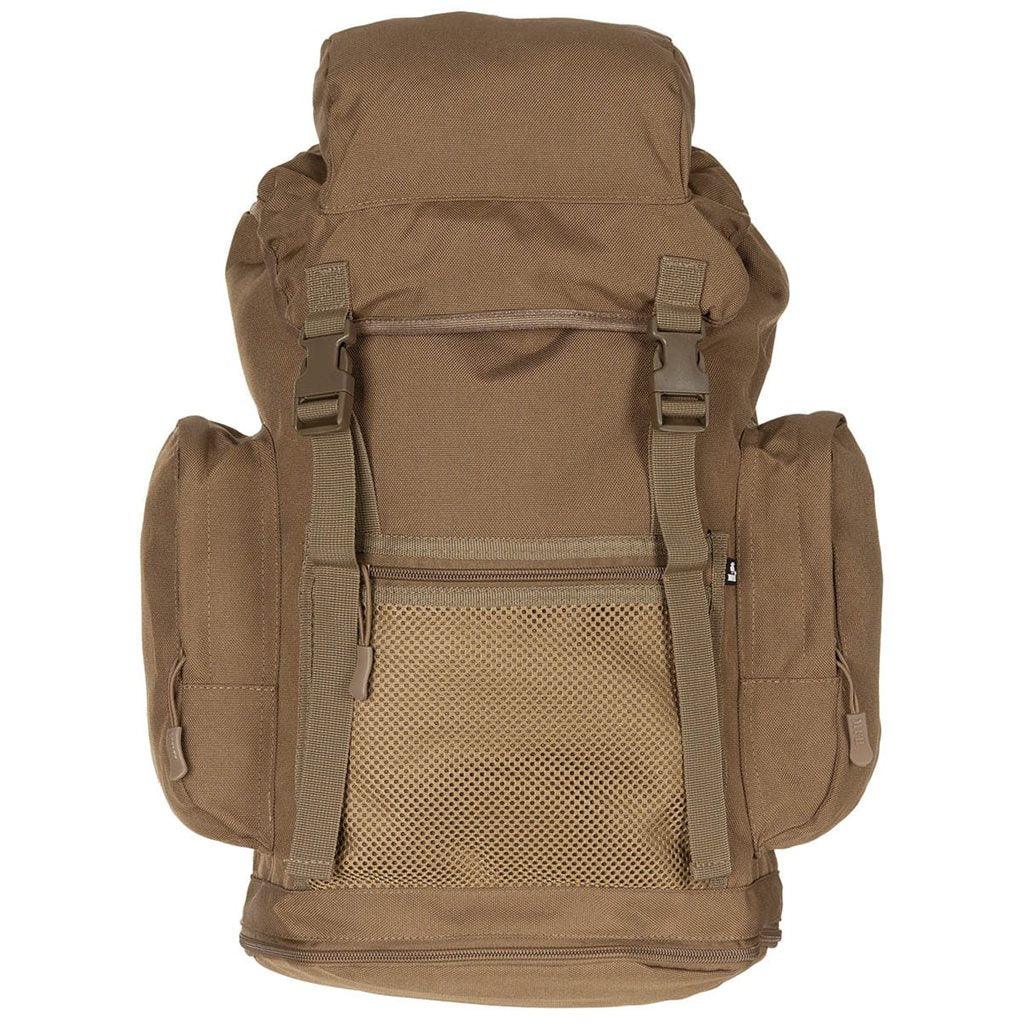 Mochila BRIT 30 L negra vista frontal, EDC, poliéster resistente