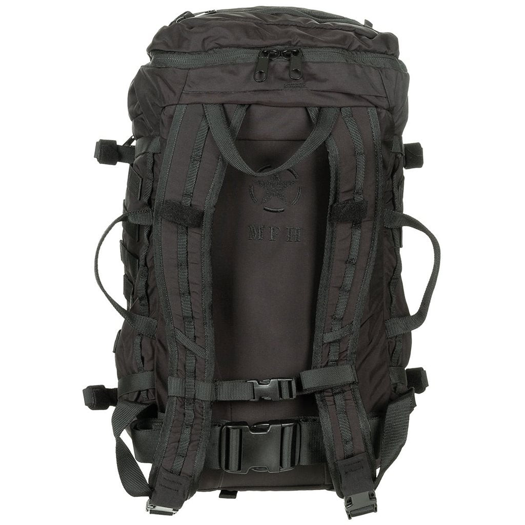 Mochila Mission 30L Cordura verde con apertura tipo concha y respaldo reforzado