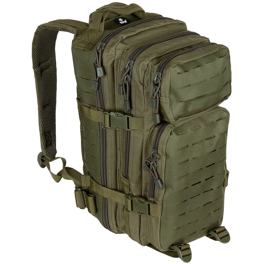 Mochila táctica ASSAULT I LASER vz.95 Les con corte láser para sistema MOLLE, vista frontal