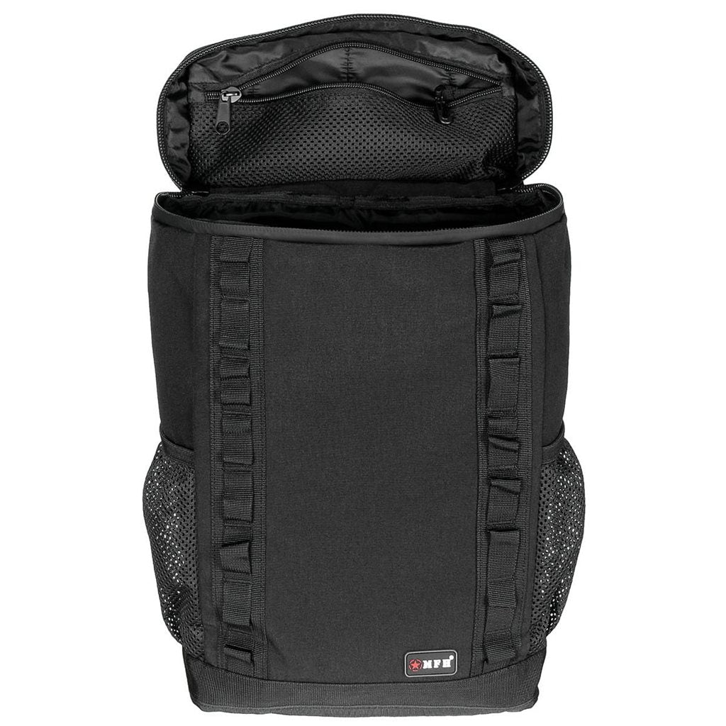 Mochila URBAN 13L verde, compacta y organizada para uso diario y excursiones cortas