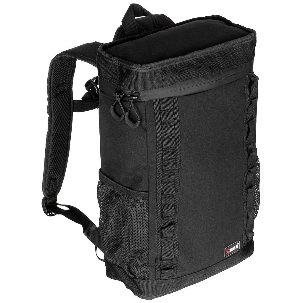 Mochila URBAN 13L verde, compacta y organizada para uso diario y excursiones cortas