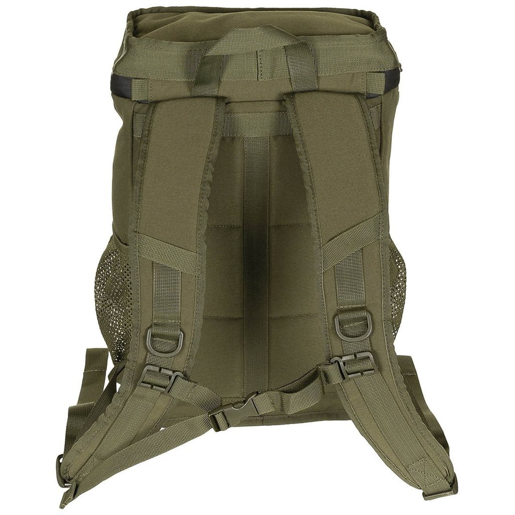 Mochila URBAN 13L verde, compacta y organizada para uso diario y excursiones cortas