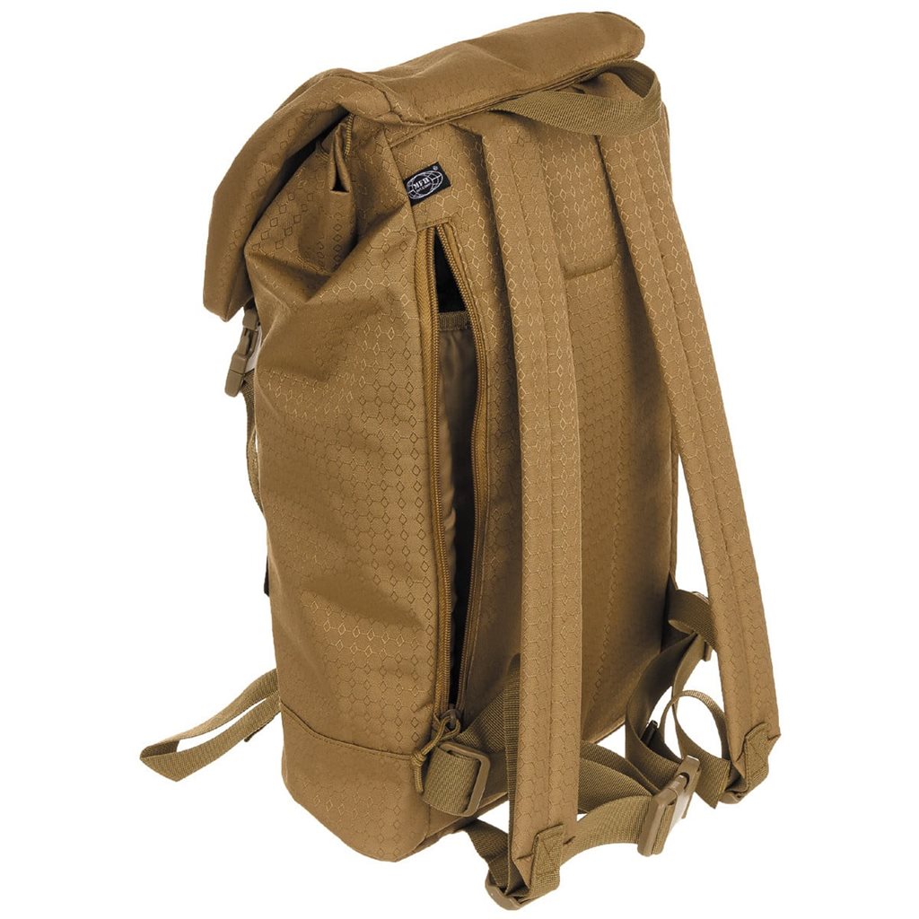 Mochila OctaTac BOTE 25 L negra con acceso lateral y bolsillo en la tapa