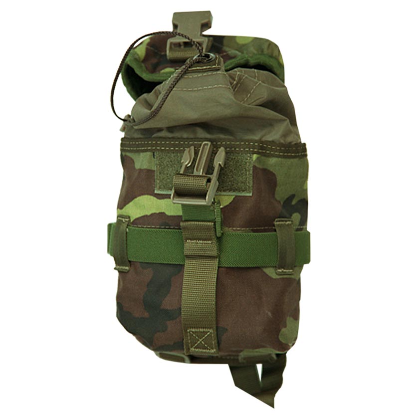 Funda universal NPP-2006 ACR vz.95 patrón bosque usada 19 x 9 x 12 cm