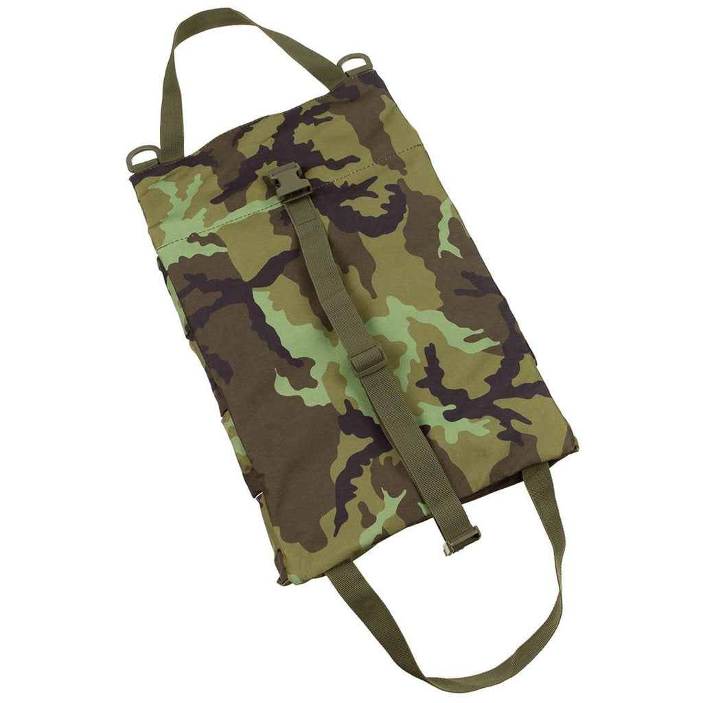 Bolsa Bushcraft vz.95 con organizador y cinco bolsillos frontales