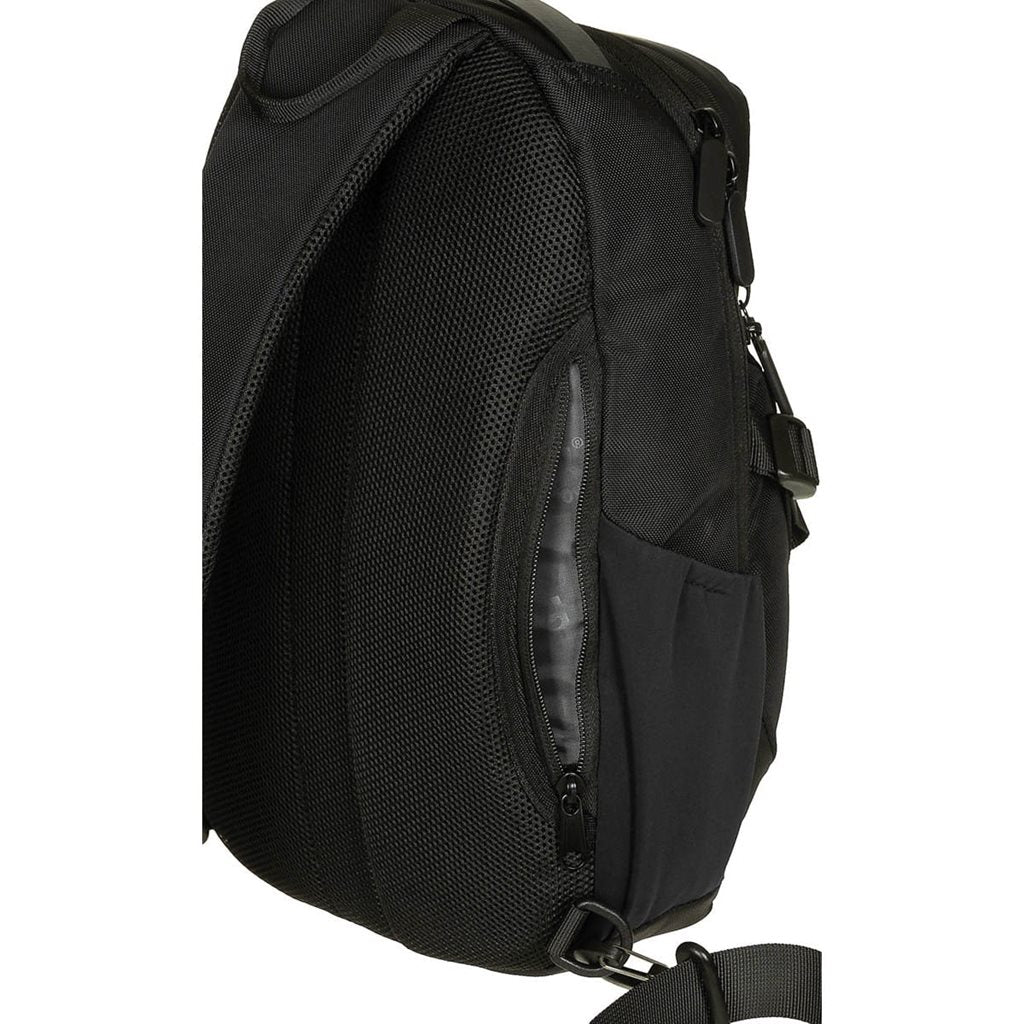 Mochila Travel Sling negra con respaldo acolchado y 2 anillas en D, 22×35×9 cm, 7 l