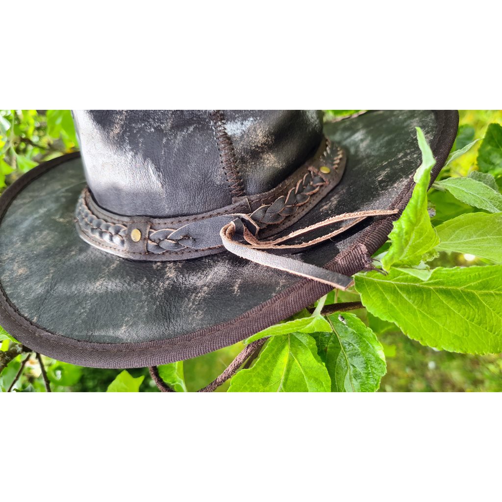 Sombrero de cuero CRUSHABLE plegable con ala reforzada y cuatro orificios de ventilación
