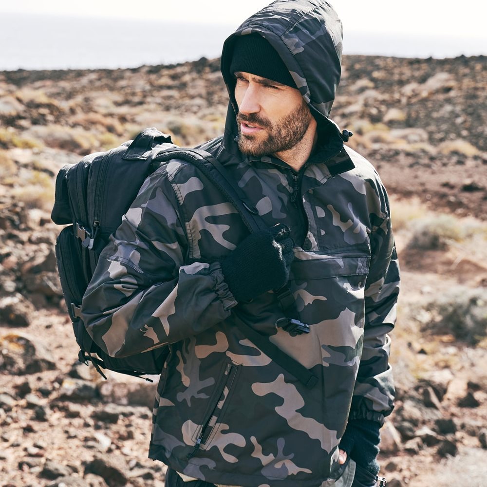 Chaqueta Bunda Summer Windbreaker ligera en tejido transpirable con forro de malla