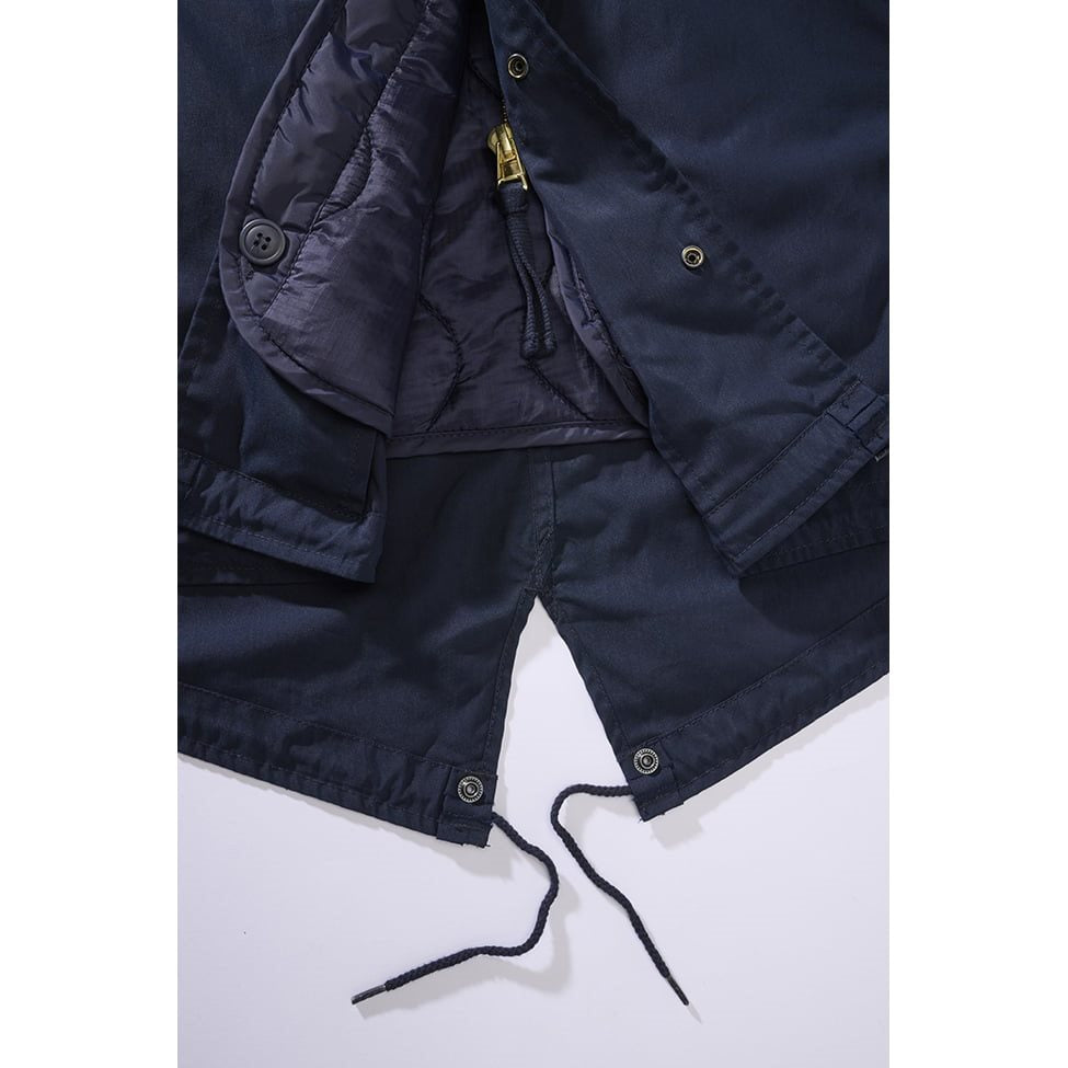 Parka US M51 Fishtail, vista frontal con cola alargada y forro desmontable