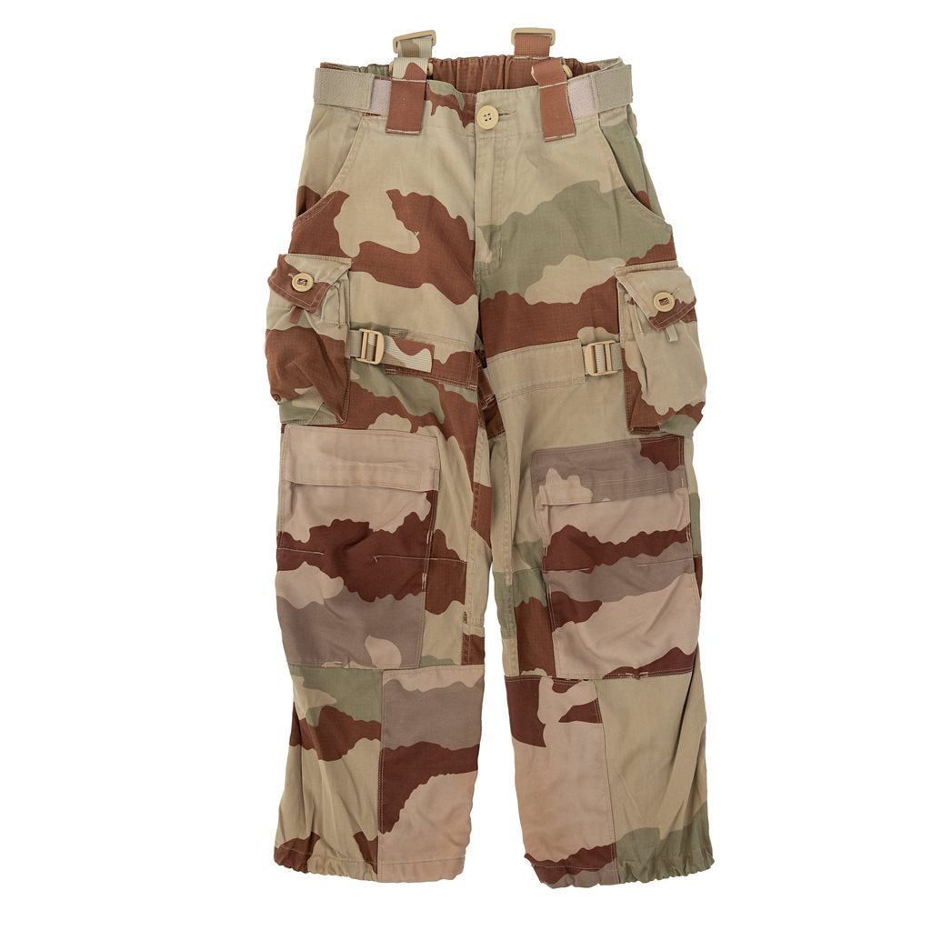 Pantalones COMBAT franceses DG CCE camuflaje desértico usados, original militar